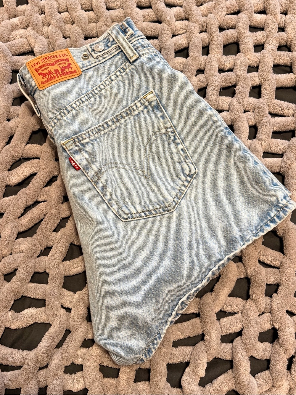 levi’s cinch shorts